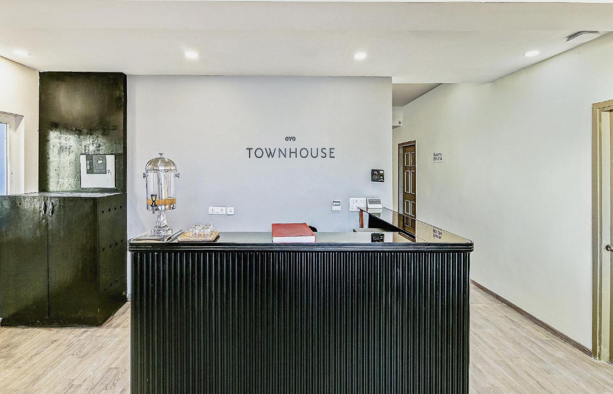 Townhouse Knowledge Park ||| Near Sharda University Greater Noida Dış mekan fotoğraf