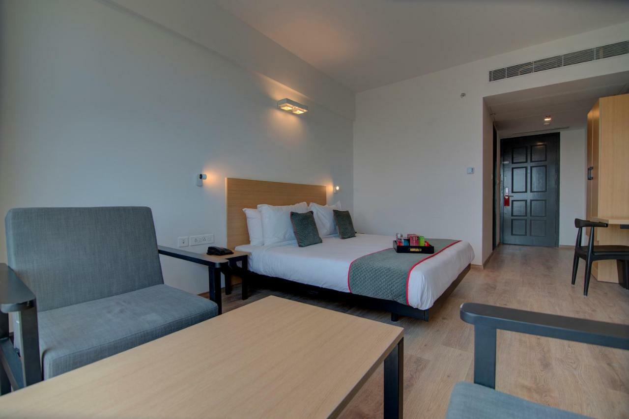 Townhouse Knowledge Park ||| Near Sharda University Greater Noida Dış mekan fotoğraf